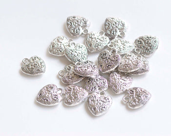 20 pcs Antique Silver Rondelle Heart Charms 9x11mm A900