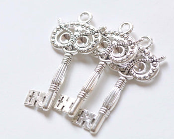 6 pcs of Antique Silver Owl Key Pendants Charms 29x60mm