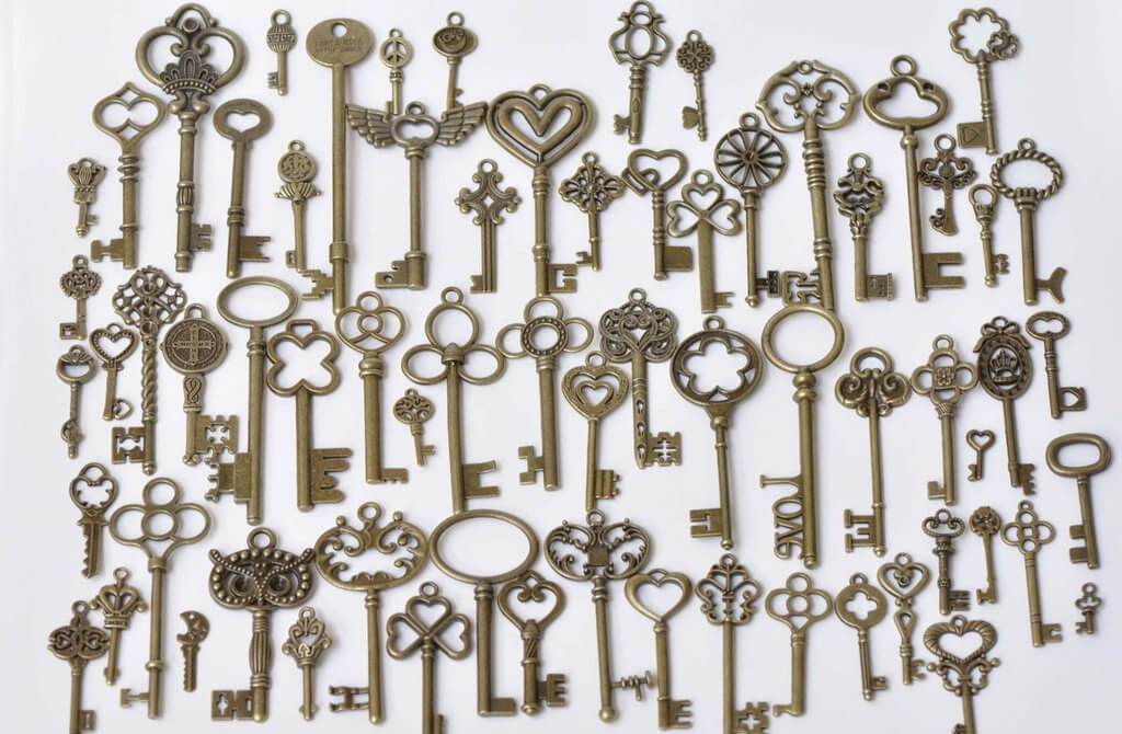 antique skeleton keys